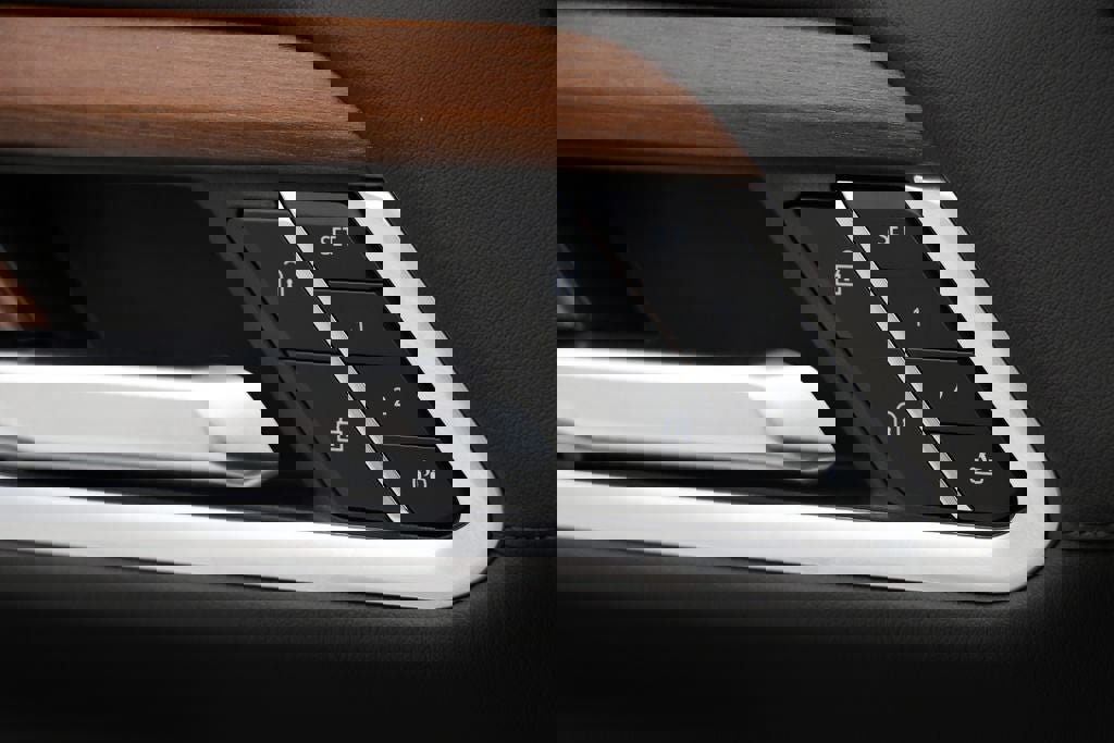 Used 2022 GMC Sierra 1500 Denali w/ Denali Reserve Package image 40