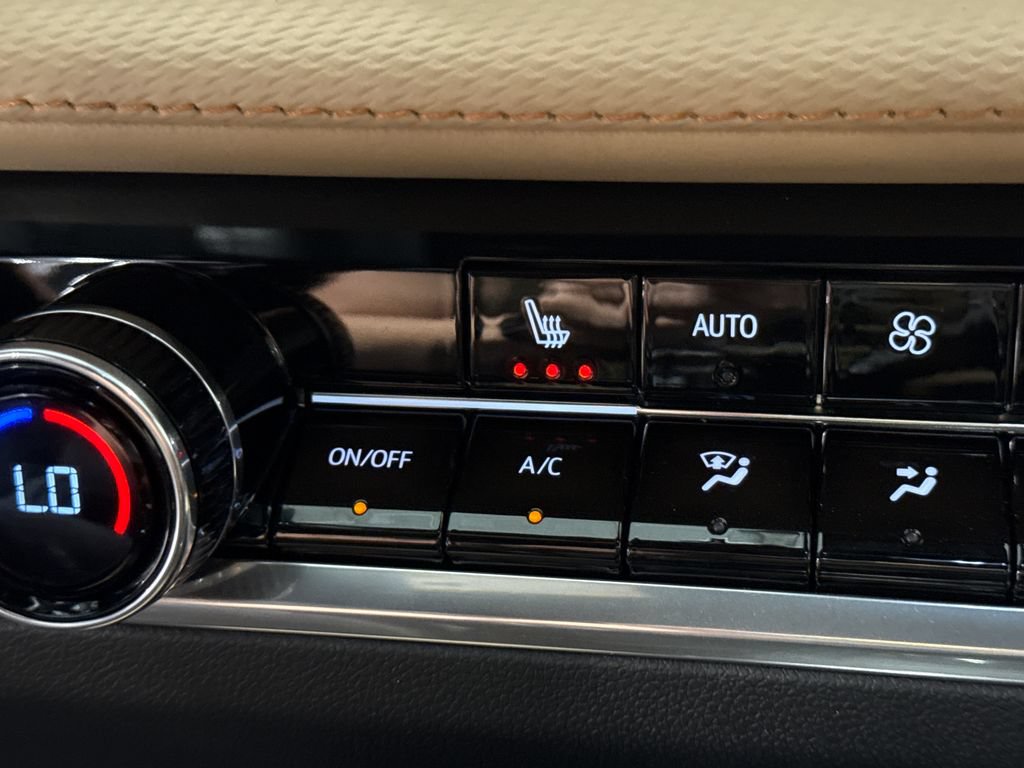 New 2027 Chevrolet Equinox ACTIV AWD/4WD image 17
