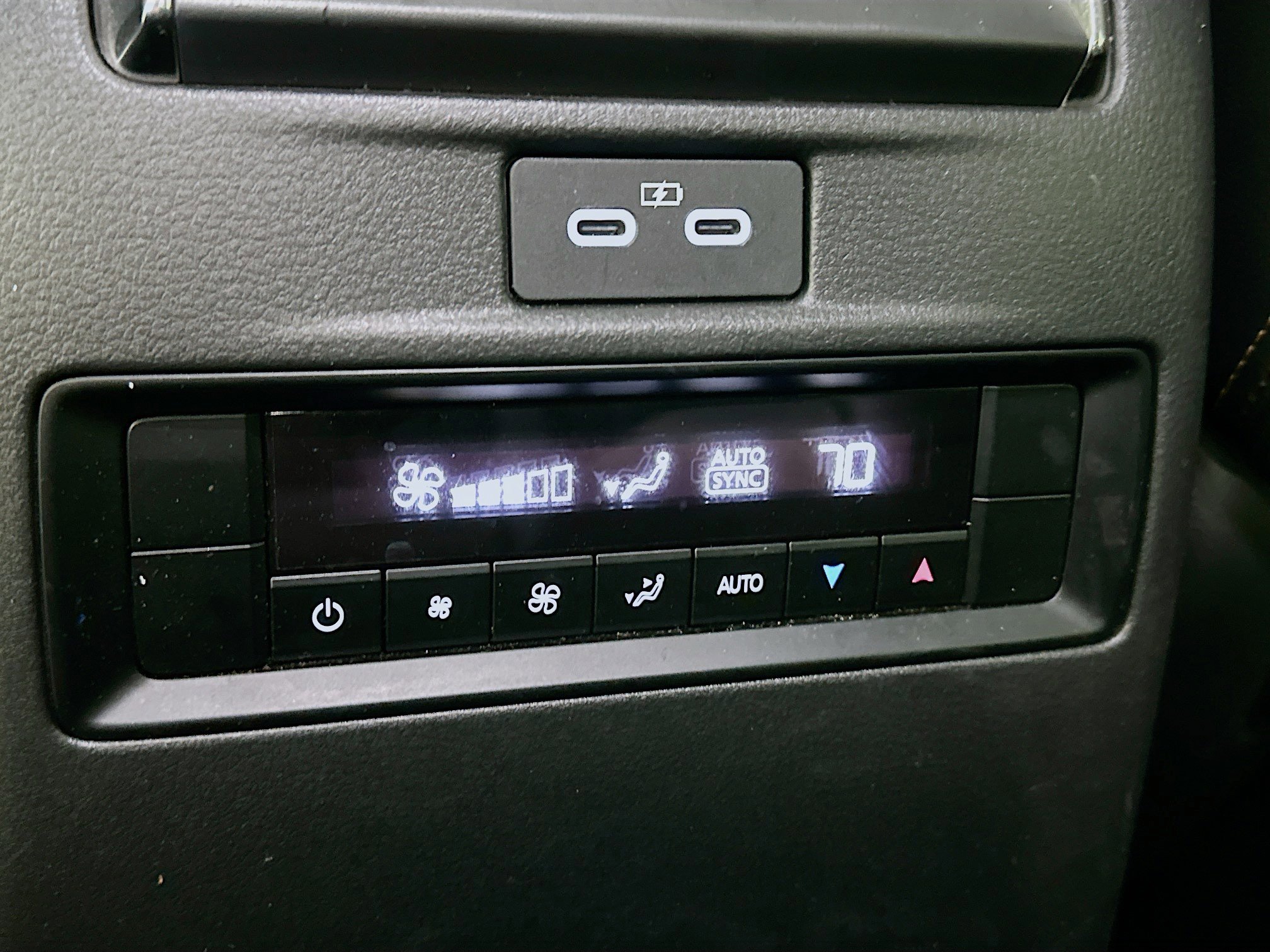 Used 2025 MAZDA CX-90 3.3 Turbo w/ Preferred Package image 26