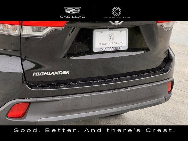 Used 2019 Toyota Highlander LE FWD image 6