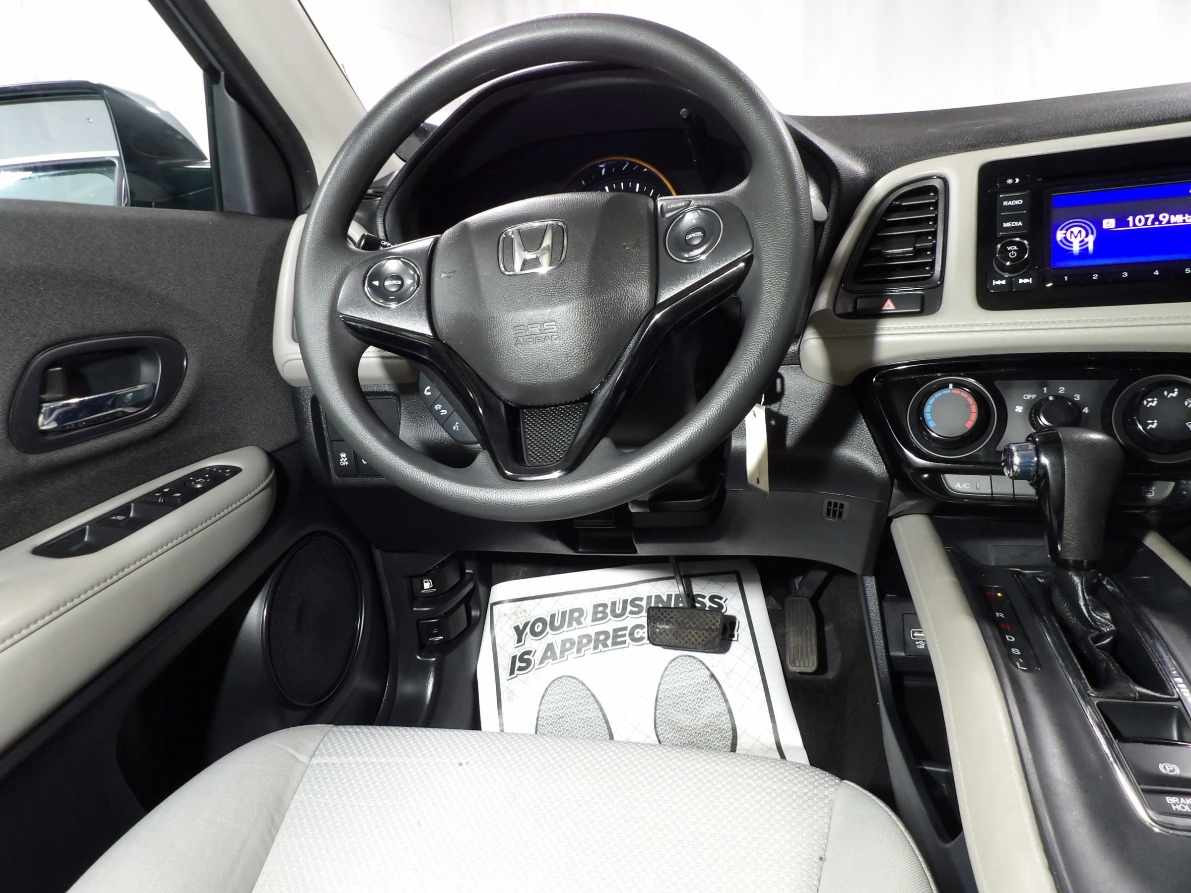Used 2020 Honda HR-V LX image 10