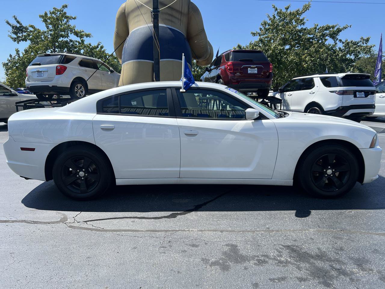 Used 2014 Dodge Charger SE RWD image 7