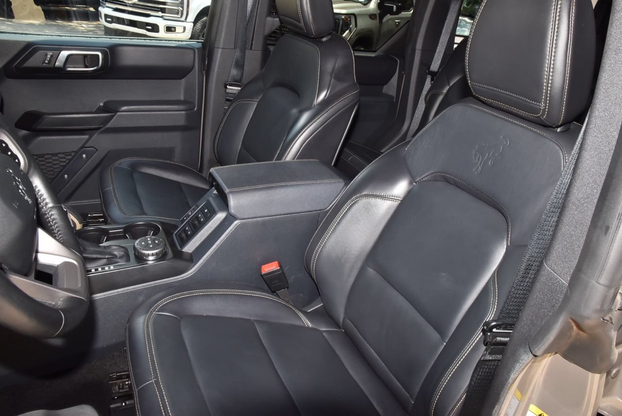 Certified 2025 Ford Bronco Badlands AWD/4WD image 38