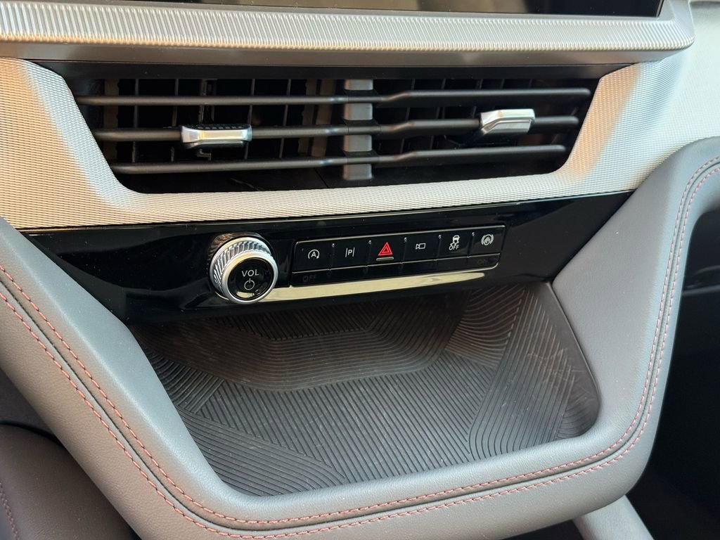 New 2026 Ford Explorer Active image 19