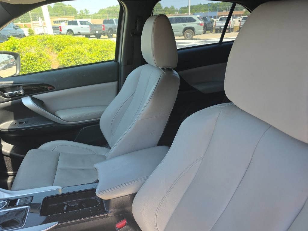 Used 2022 Mitsubishi Eclipse Cross SEL AWD/4WD image 12