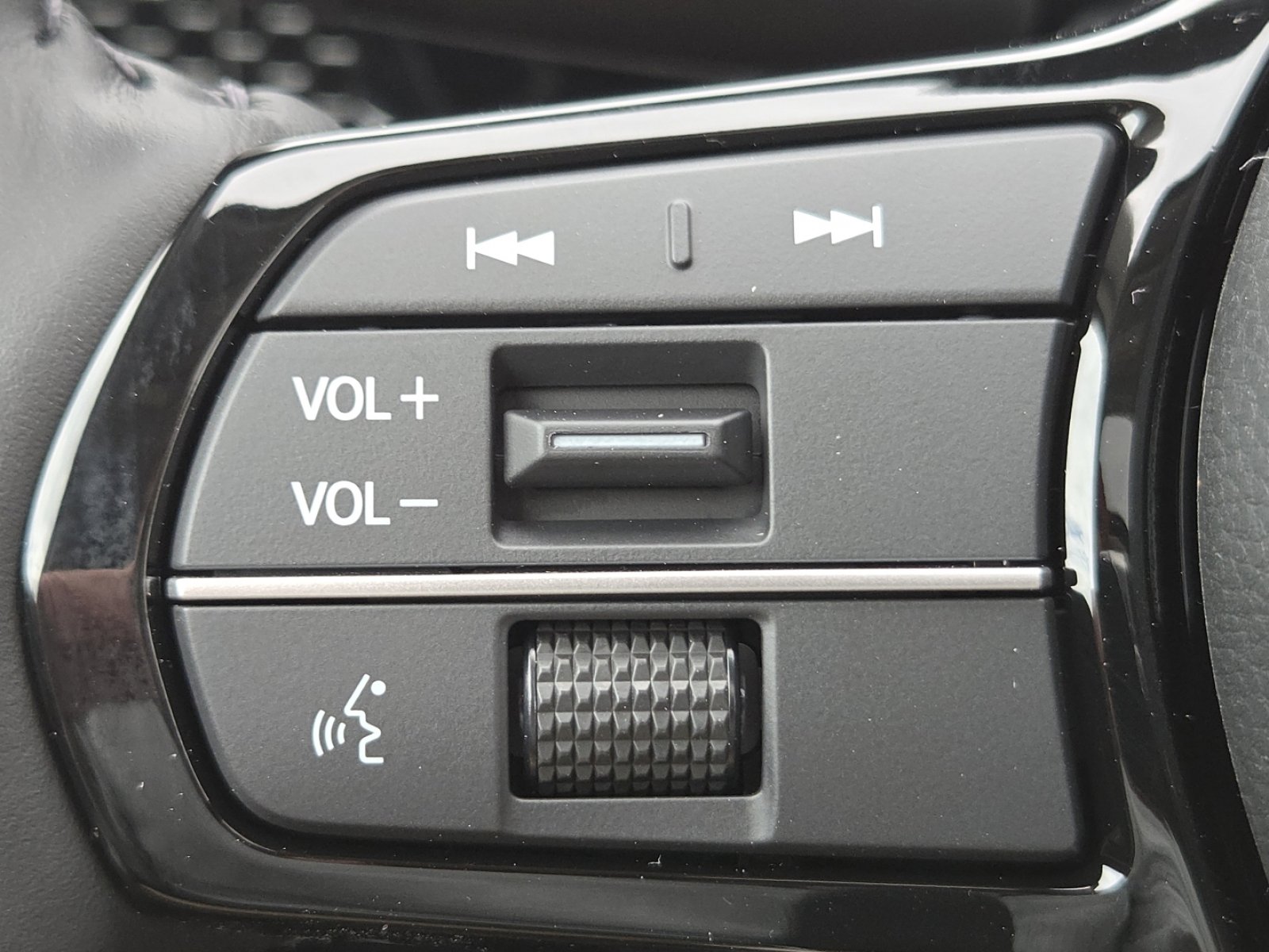 New 2026 Honda CR-V EX-L image 11