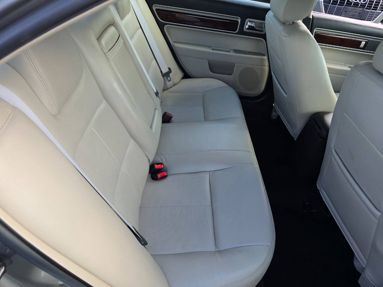 Used 2008 Lincoln MKZ FWD image 23