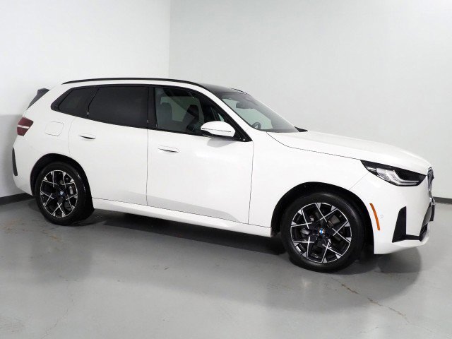 Used 2025 BMW X3 xDrive30 image 1