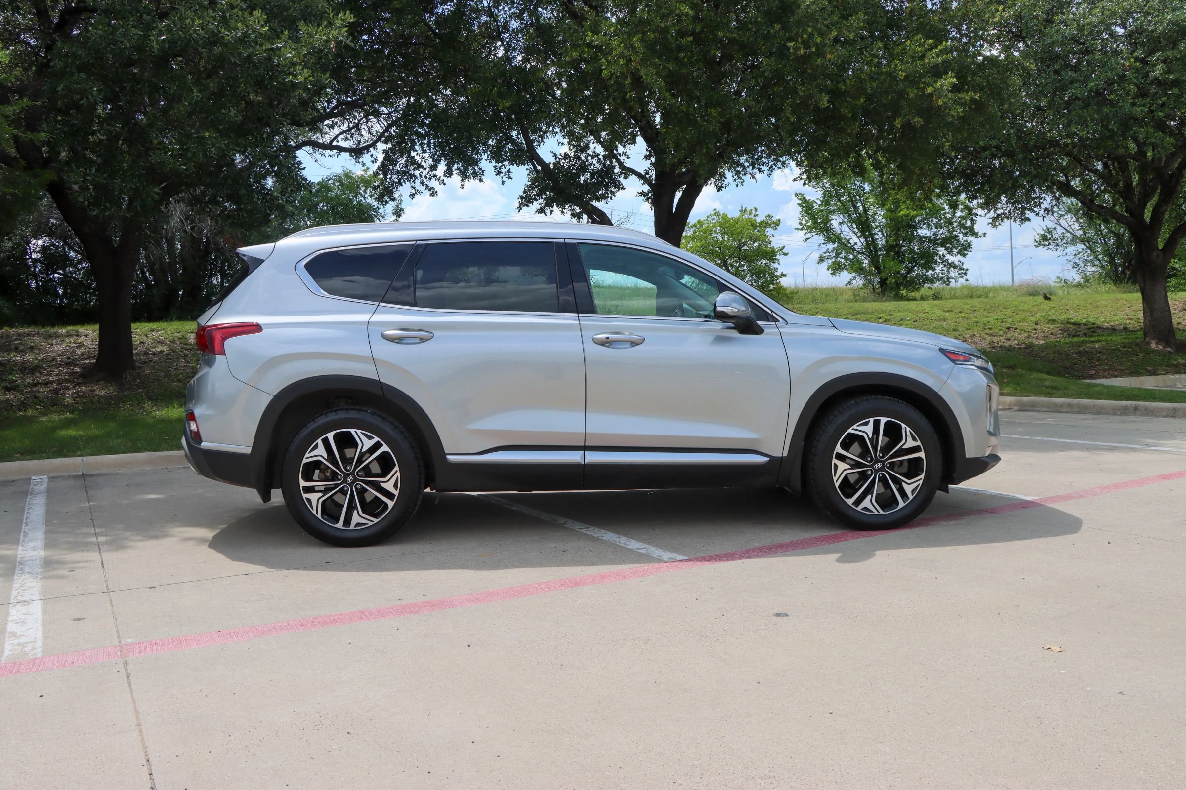 Used 2020 Hyundai Santa Fe SEL w/ Cargo Package FWD image 8