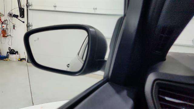 Used 2025 Ford Escape ST-Line image 13