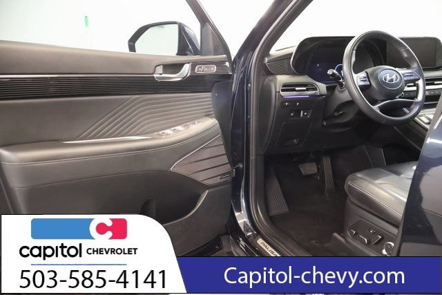Used 2023 Hyundai Palisade Calligraphy w/ Cargo Package FWD image 9