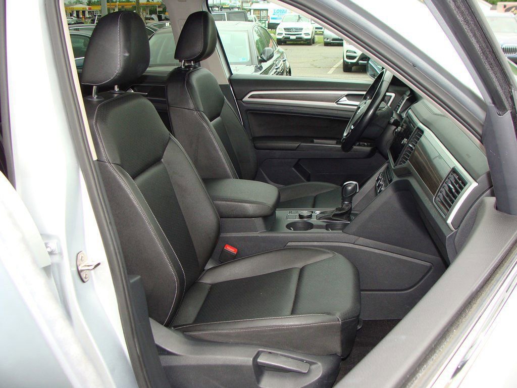 Used 2018 Volkswagen Atlas SE image 11