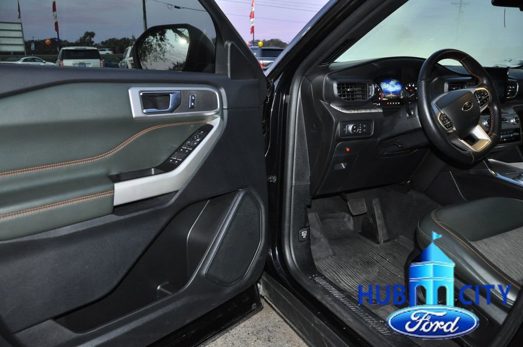 Used 2022 Ford Explorer Timberline image 11