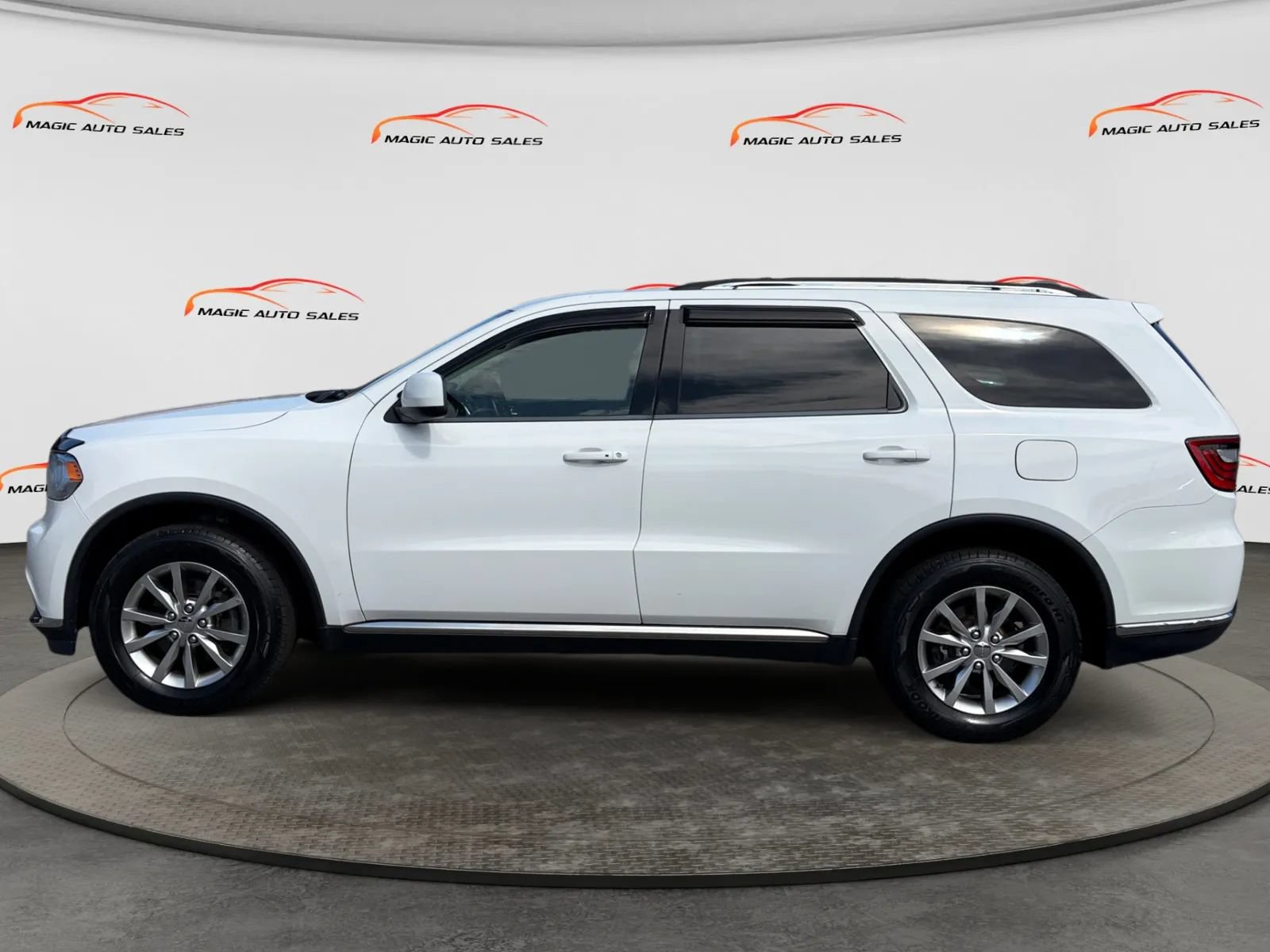 Used 2018 Dodge Durango SXT w/ Quick Order Package 2BB AWD/4WD image 7