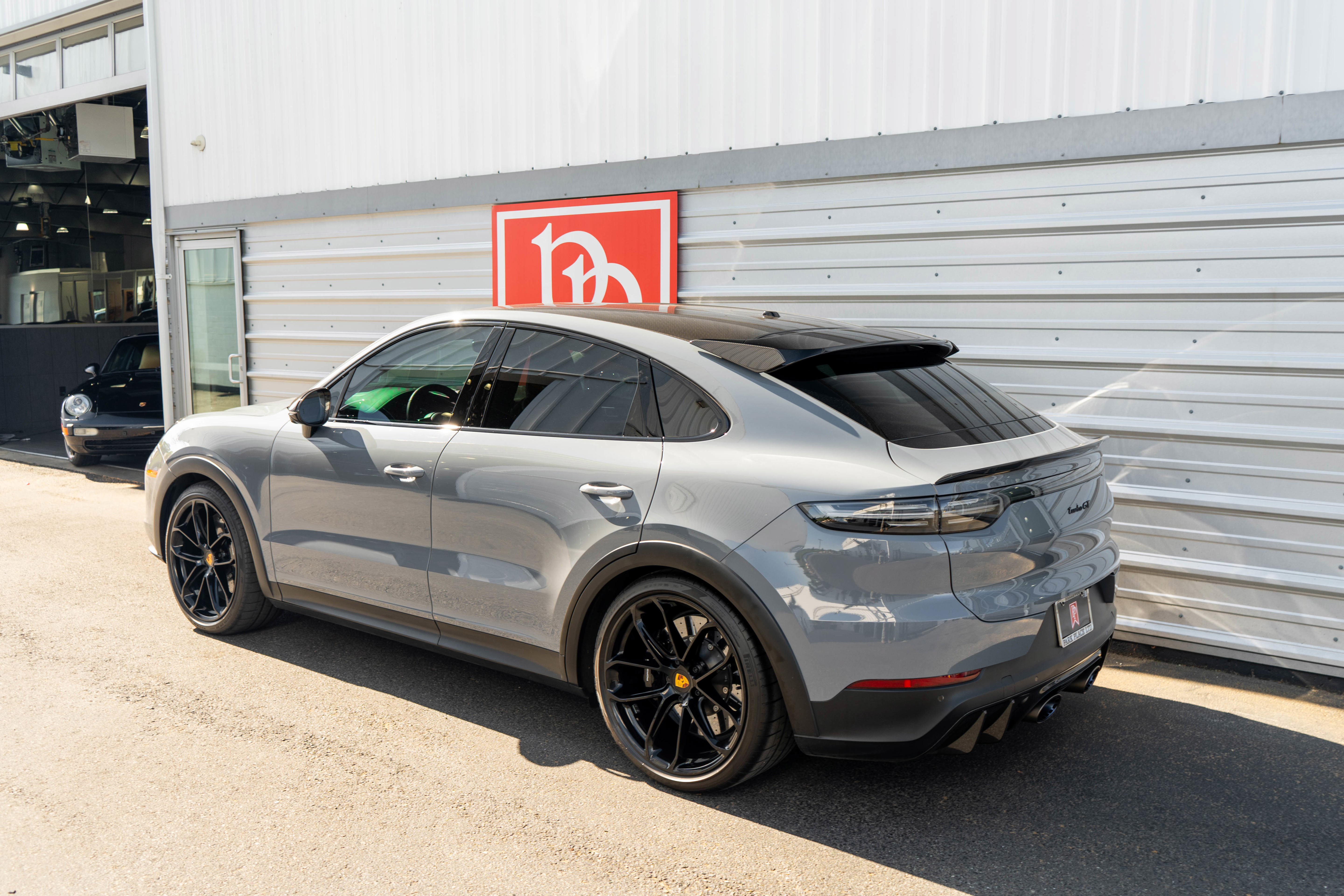 Used 2023 Porsche Cayenne Turbo GT AWD/4WD image 41