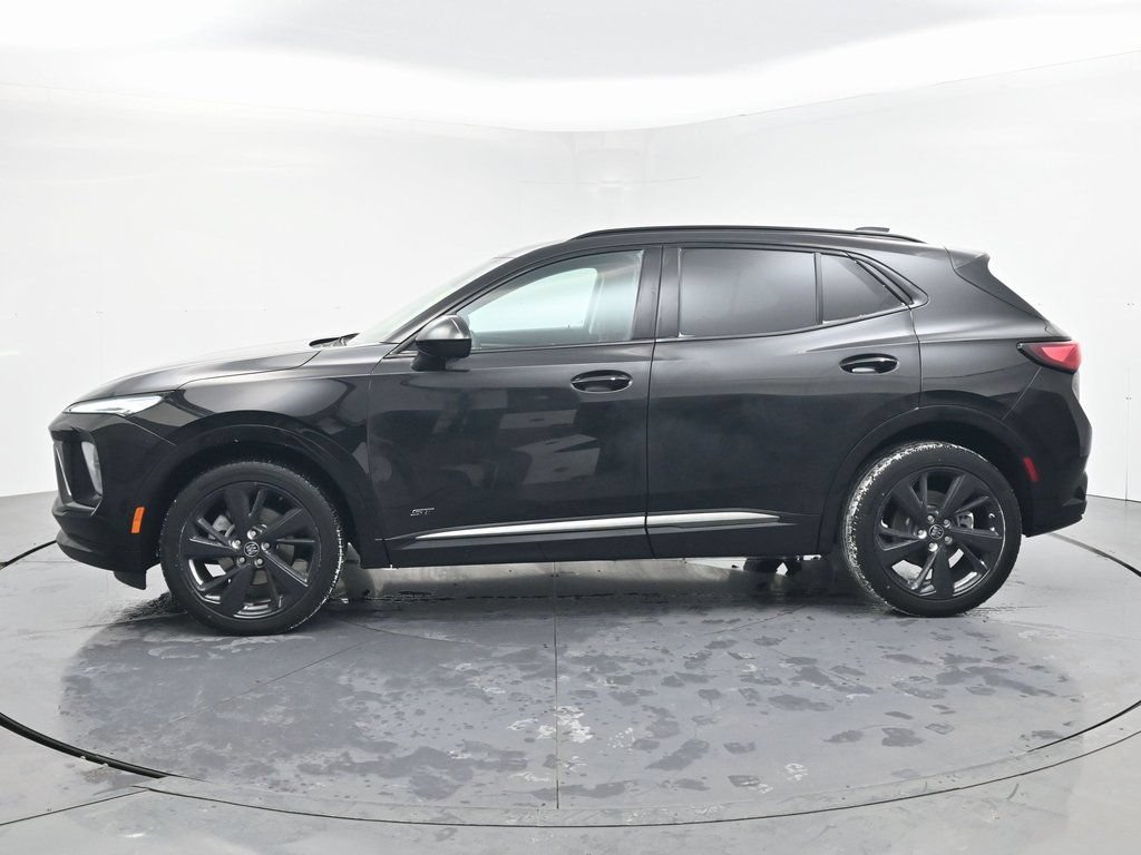 Used 2025 Buick Envision Sport Touring AWD/4WD image 3