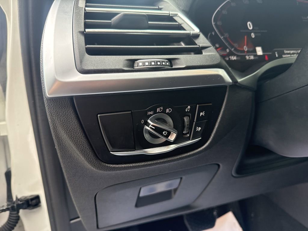Used 2022 BMW X3 xDrive30i image 16