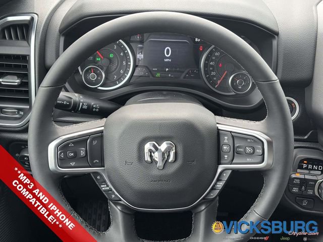 New 2026 RAM 1500 4x4 Crew Cab image 7