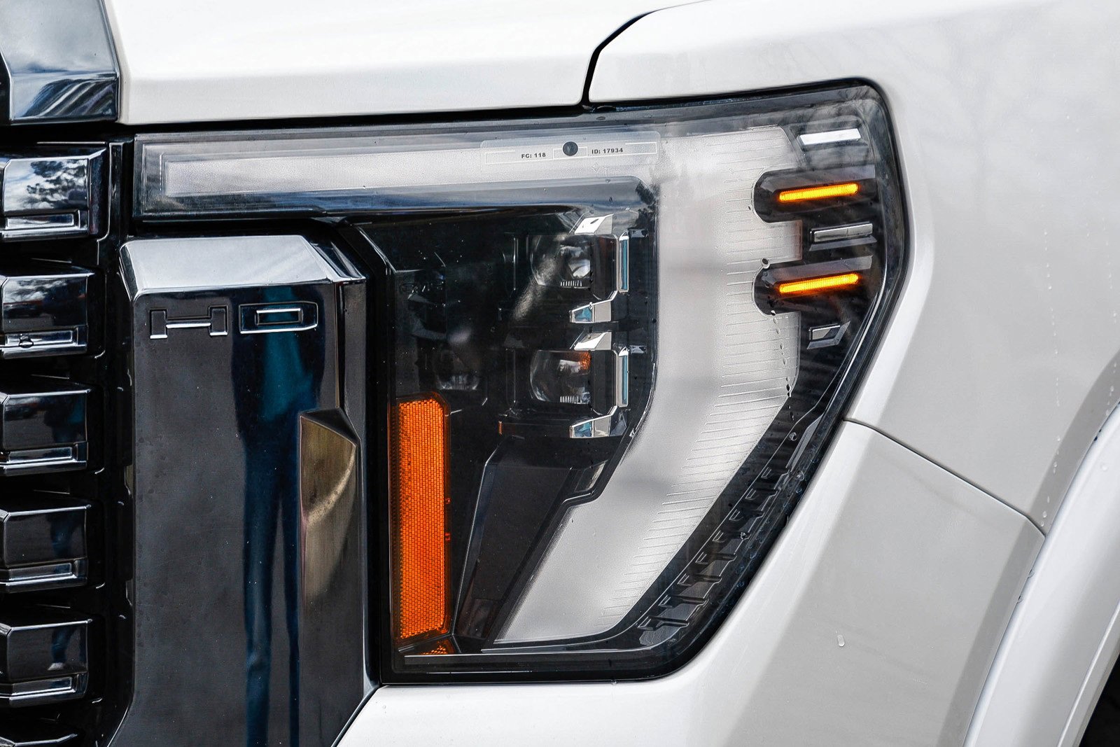 Used 2024 GMC Sierra 2500 Denali Ultimate w/ Max Trailering Package image 7