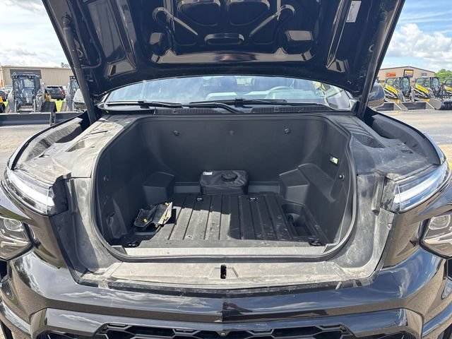 Certified 2025 Chevrolet Silverado EV RST AWD/4WD image 16