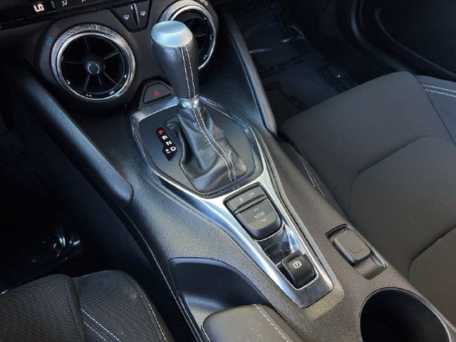 Used 2021 Chevrolet Camaro LT RWD image 21