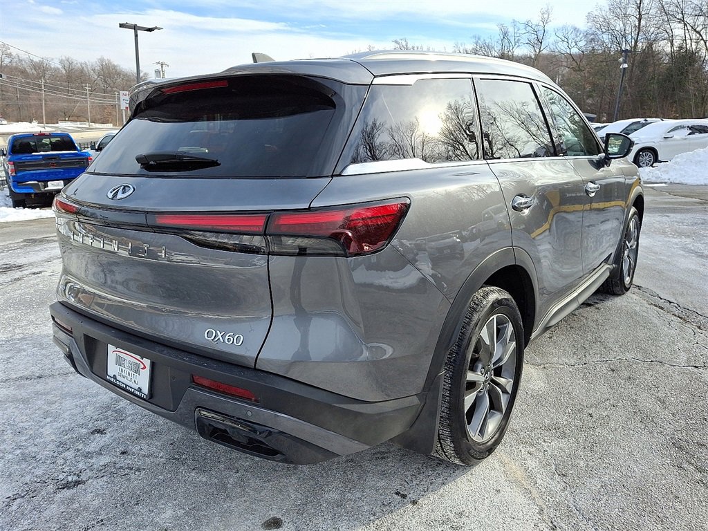 Certified 2025 INFINITI QX60 Luxe image 7