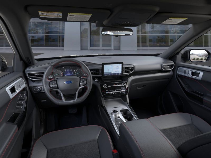 New 2024 Ford Explorer ST-Line w/ Class IV Trailer Tow Package AWD/4WD image 9