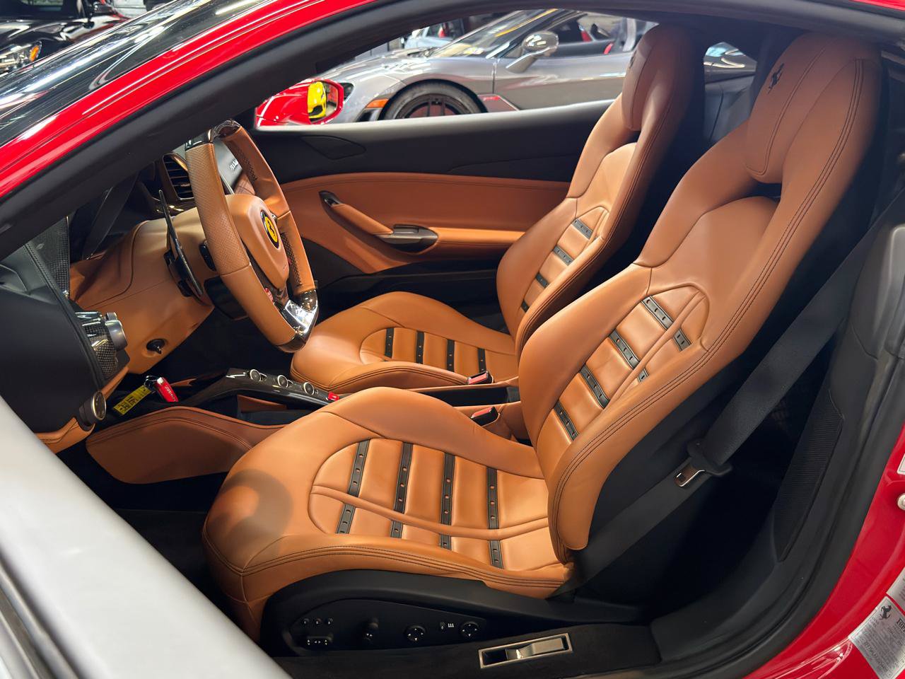 Used 2018 Ferrari 488 GTB RWD image 24