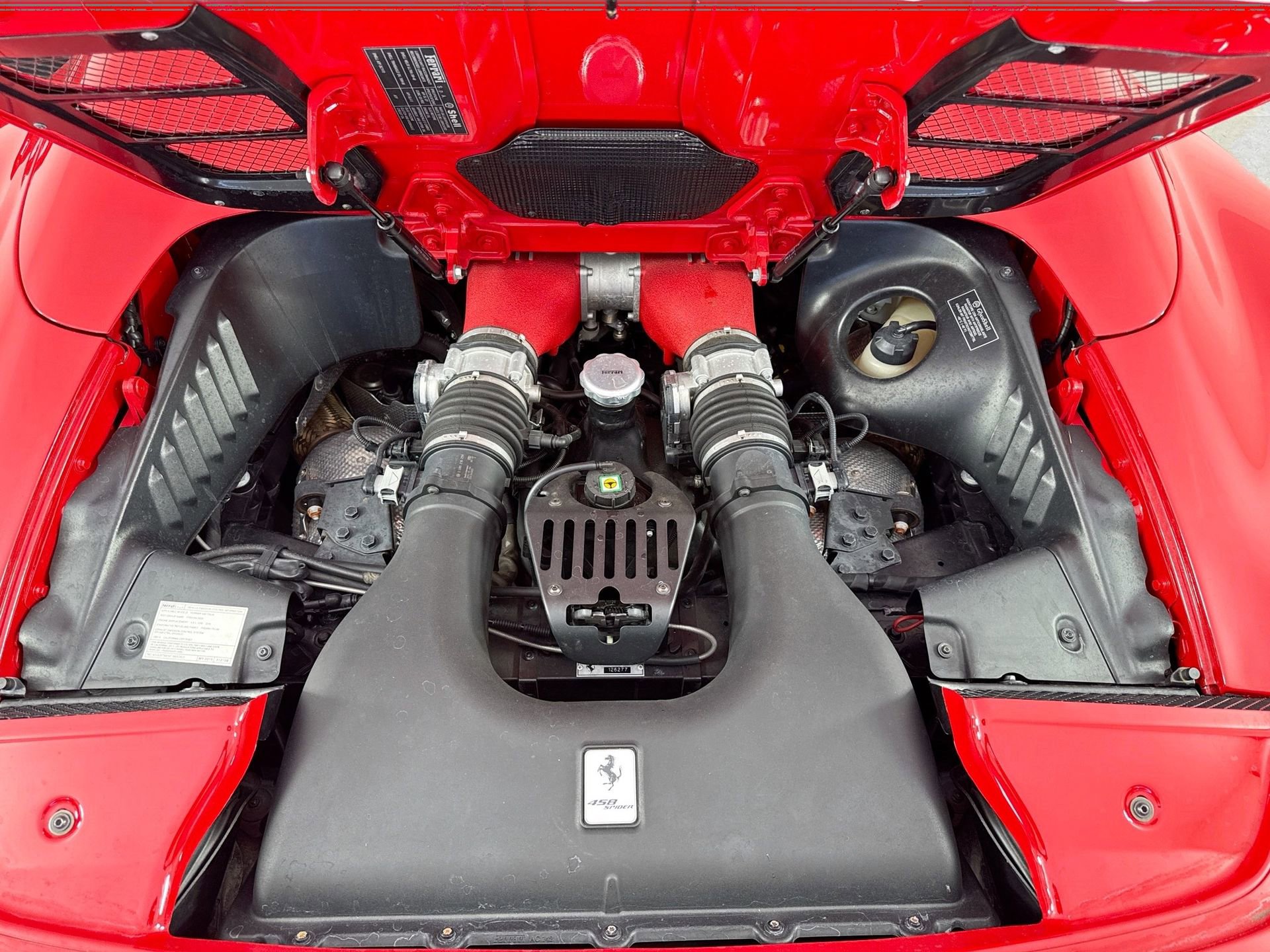 Certified 2015 Ferrari 458 Spider RWD image 25