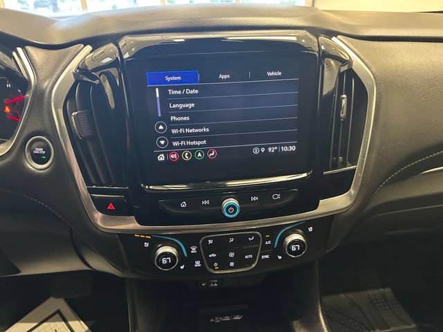 Used 2023 Chevrolet Traverse Premier w/ LPO, Floor Liner Package AWD/4WD image 12