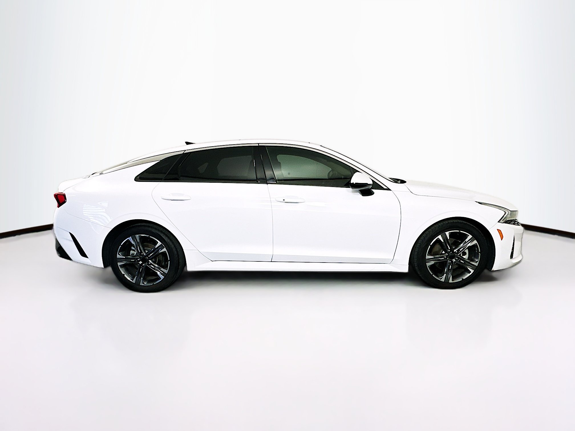 Used 2021 Kia K5 EX FWD image 10