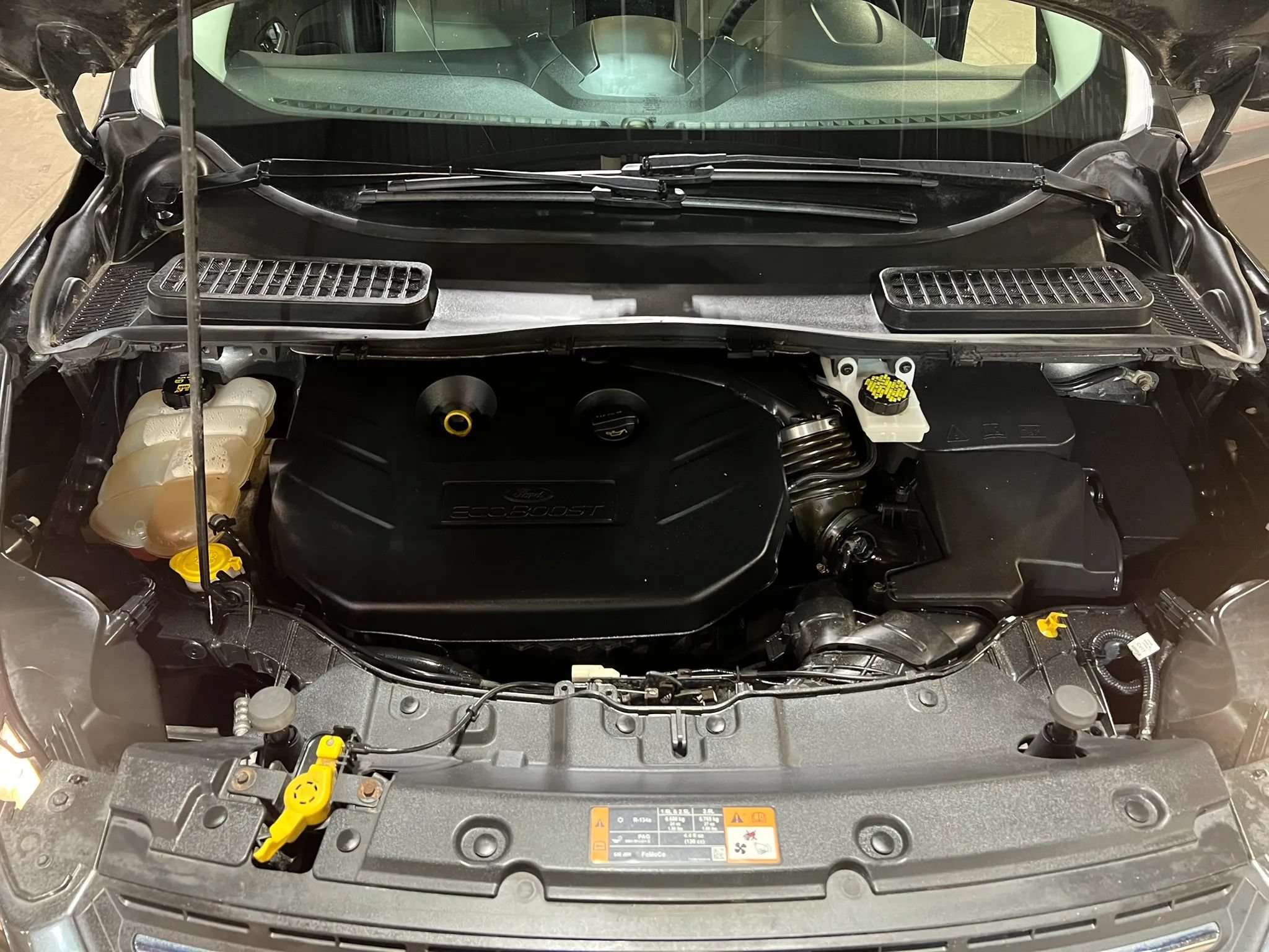 Used 2016 Ford Escape SE w/ Cargo Utility Package AWD/4WD image 18