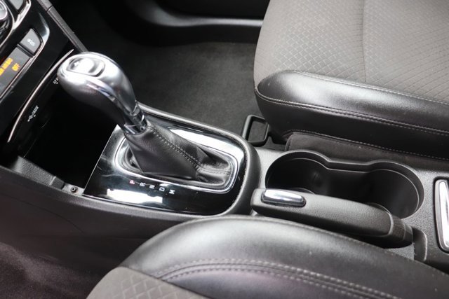 Used 2020 Buick Encore Preferred FWD image 16