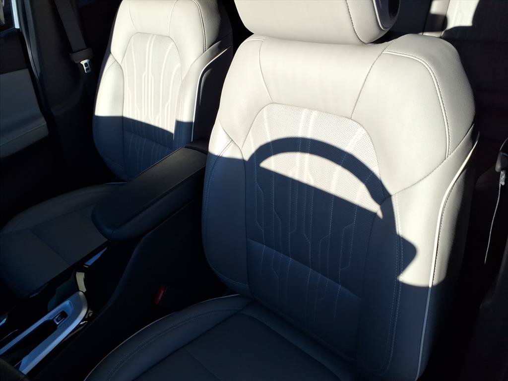 Used 2024 Buick Envista Avenir FWD image 18