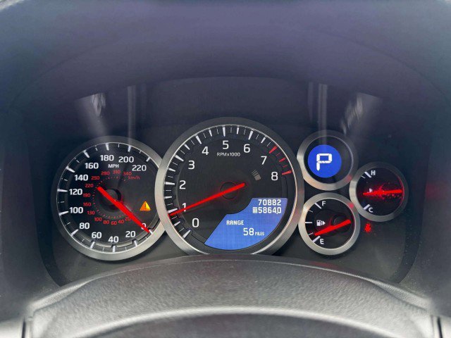 Used 2013 Nissan GT-R Premium image 26