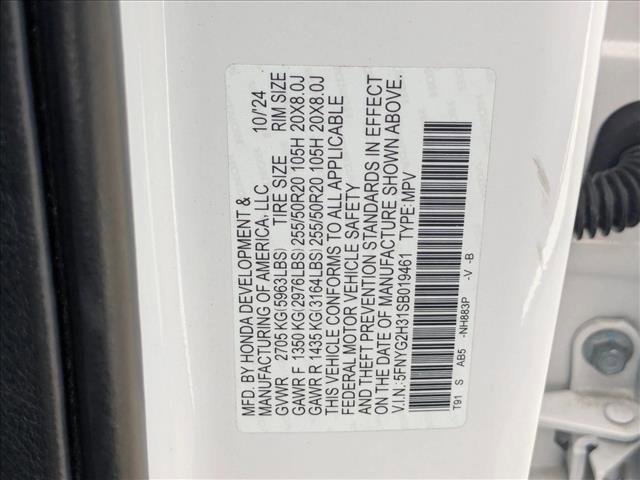 Used 2025 Honda Pilot Sport image 23