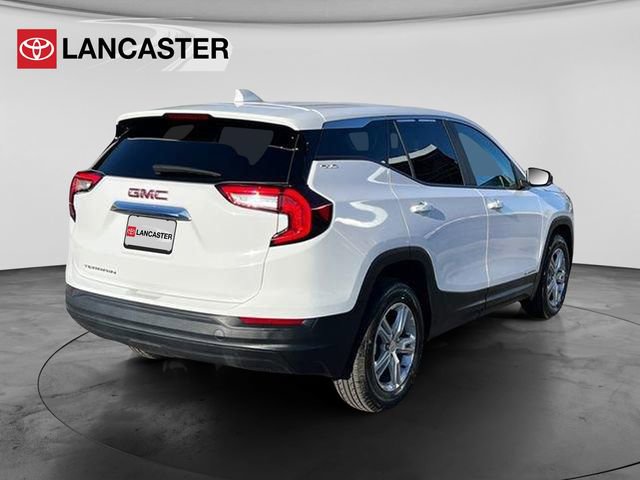 Used 2024 GMC Terrain SLE FWD image 7