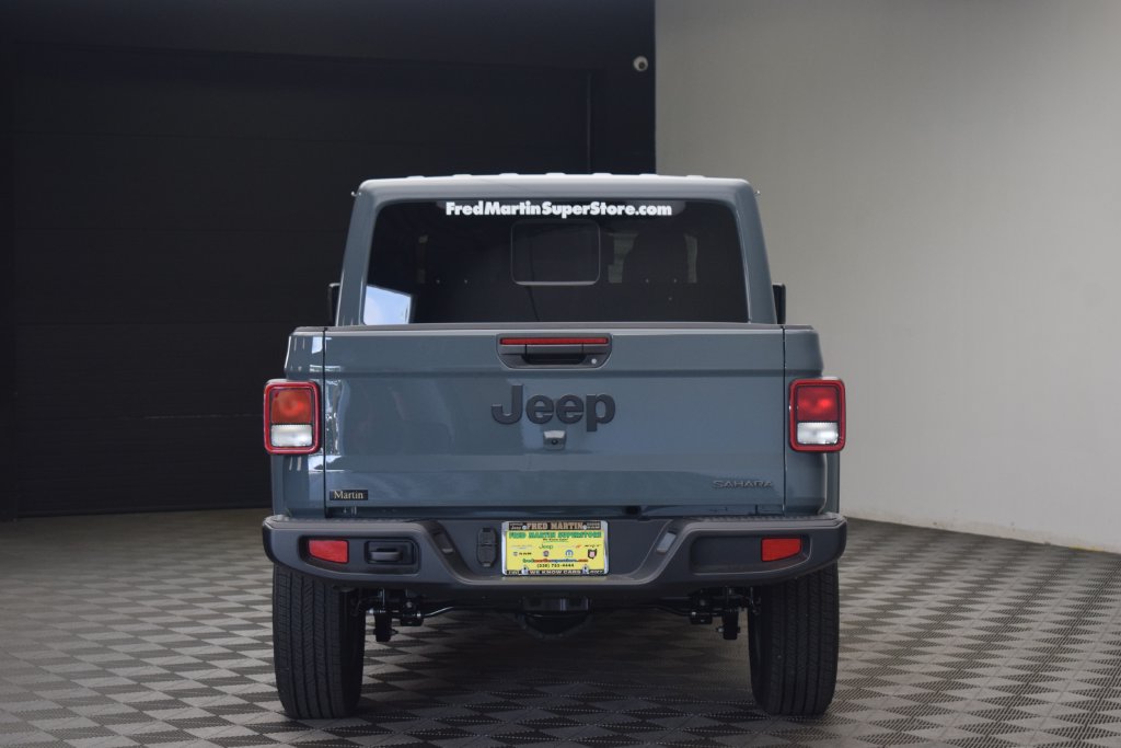 New 2026 Jeep Gladiator Sport AWD/4WD image 15