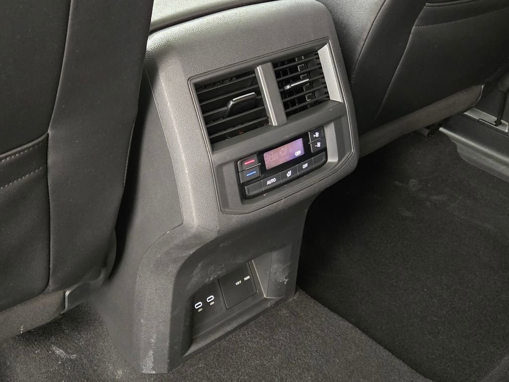 Used 2021 Volkswagen Atlas SEL image 19