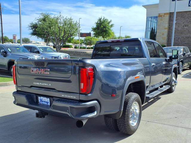 Used 2020 GMC Sierra 3500 Denali w/ Denali Ultimate Package image 3