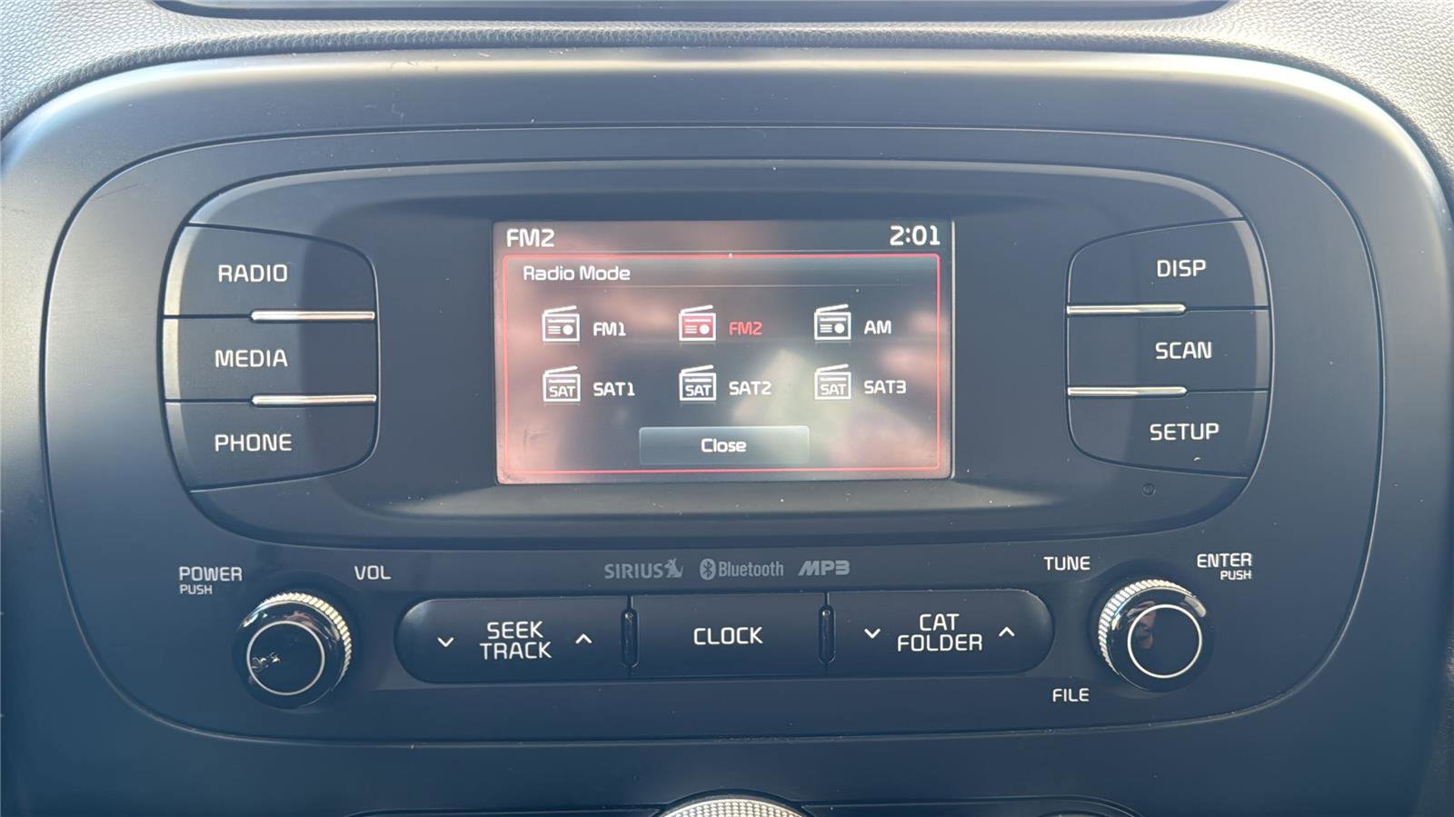 Used 2016 Kia Soul + FWD image 17