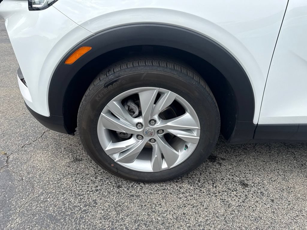 Used 2024 Buick Encore GX Preferred w/ Advanced Technology Package FWD image 11