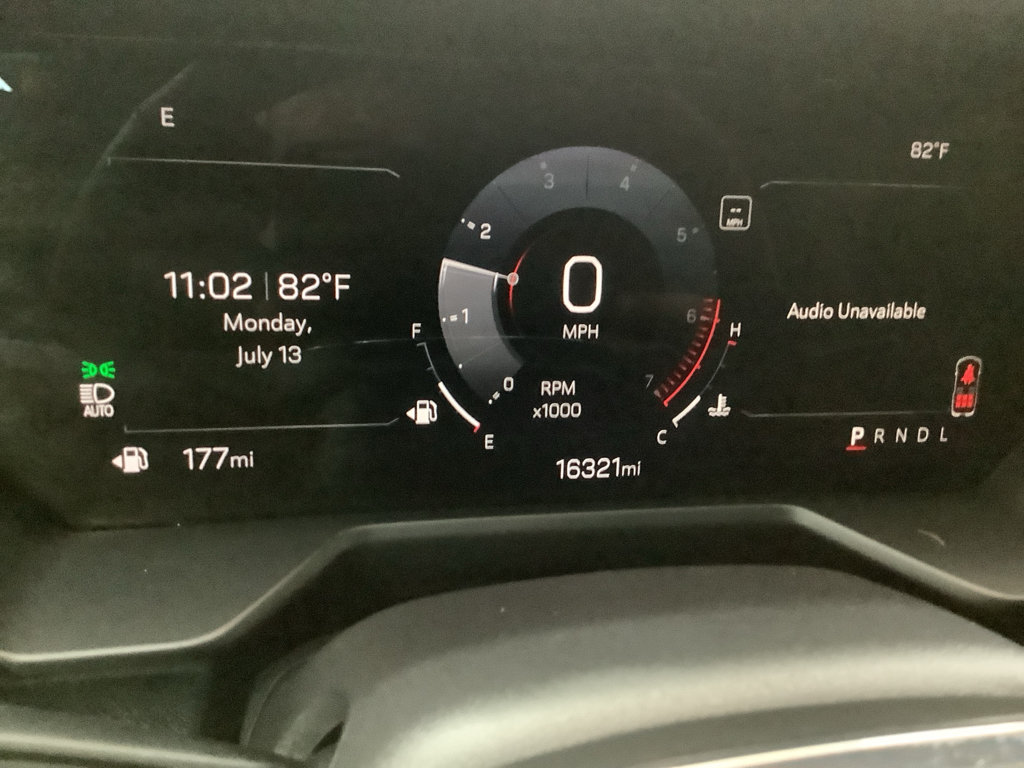 Used 2025 GMC Acadia Elevation FWD image 18