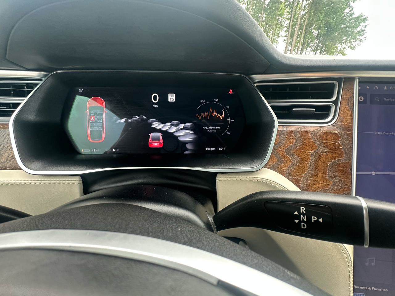 Used 2017 Tesla Model X 100D AWD/4WD image 2