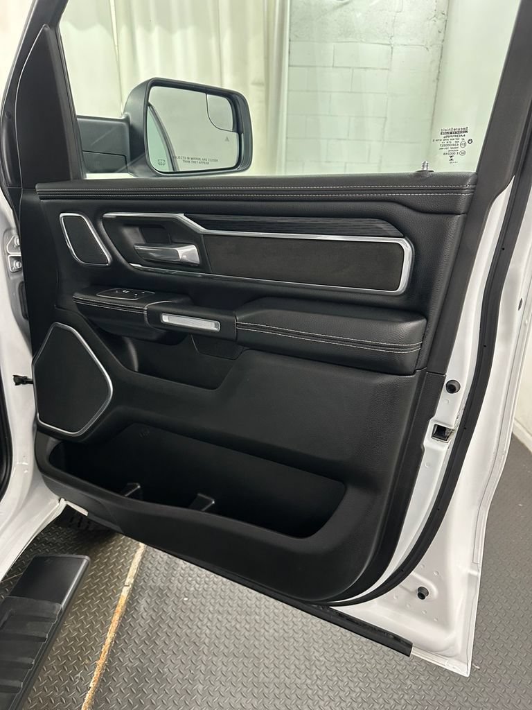Used 2023 RAM 1500 Laramie AWD/4WD image 36