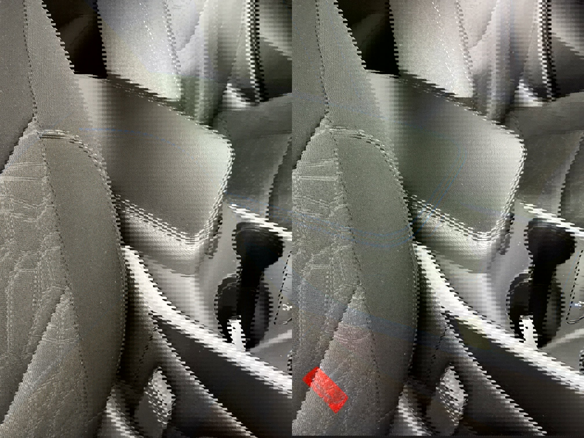 Used 2018 Chevrolet Volt LT image 34