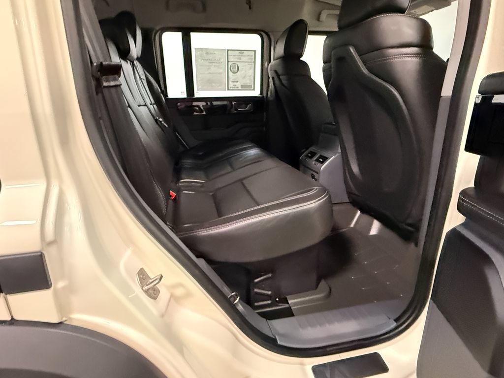 Used 2024 INEOS Grenadier Station Wagon AWD/4WD image 66