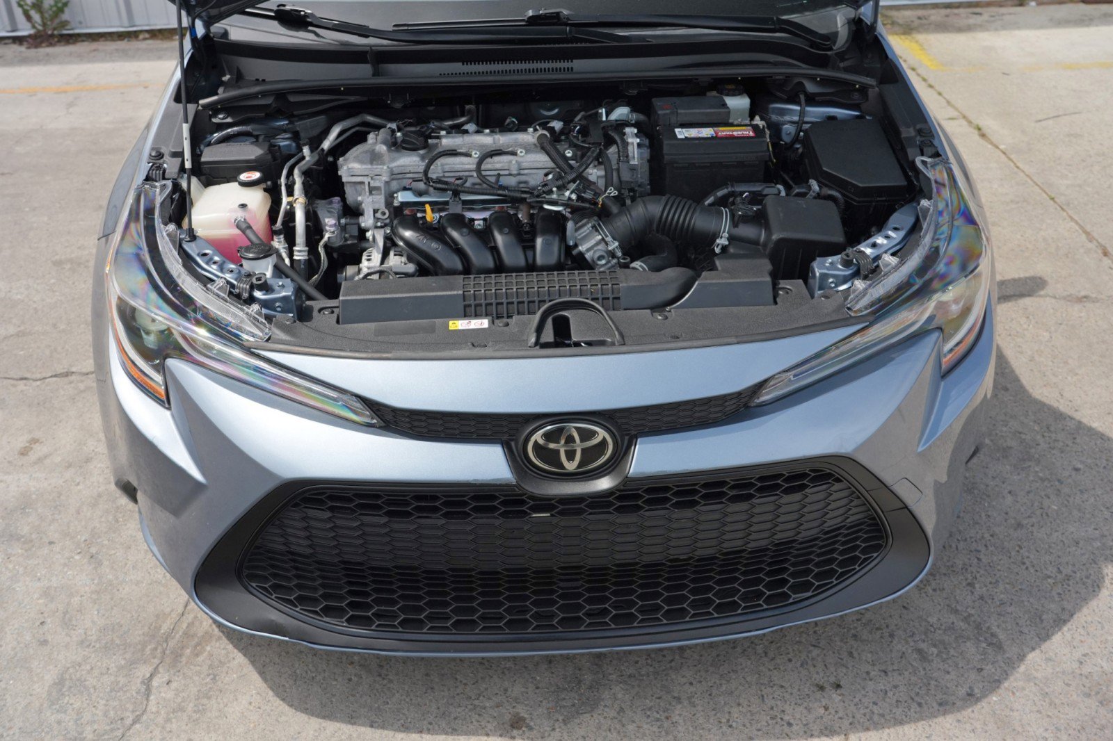 Used 2020 Toyota Corolla LE FWD image 7