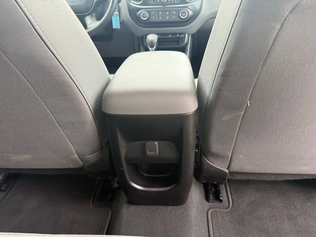 Used 2022 Chevrolet Colorado W/T image 15