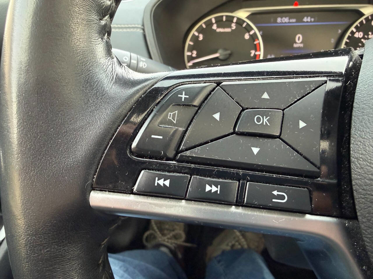 Used 2020 Nissan Altima 2.5 SV image 23